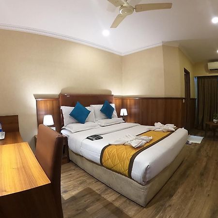 Hotel Noor Empire International Kormangala Bangalore Eksteriør bilde