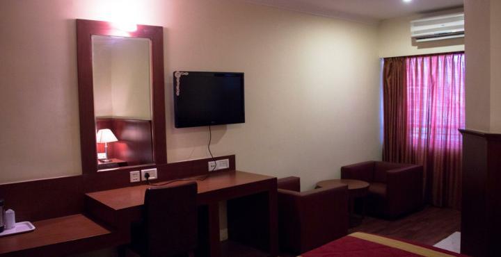 Hotel Noor Empire International Kormangala Bangalore Eksteriør bilde