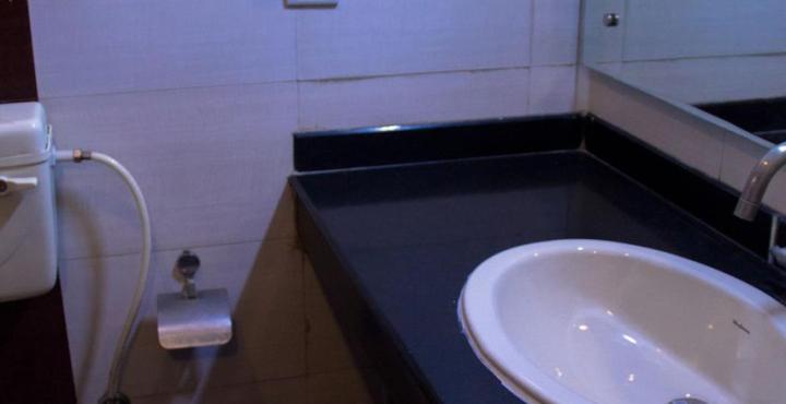 Hotel Noor Empire International Kormangala Bangalore Eksteriør bilde