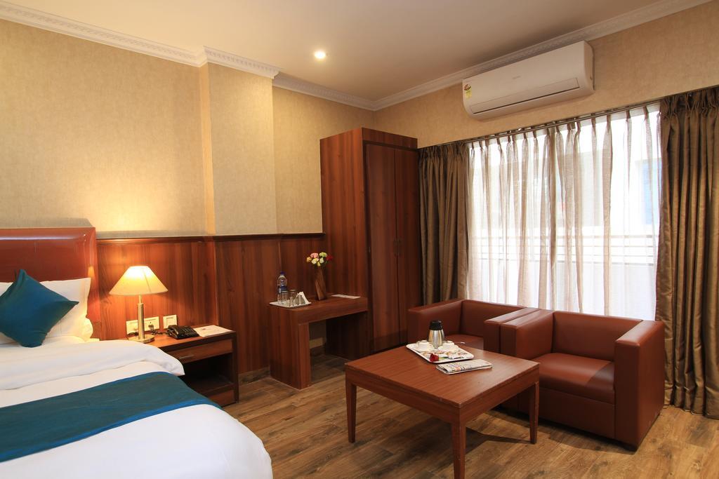 Hotel Noor Empire International Kormangala Bangalore Eksteriør bilde
