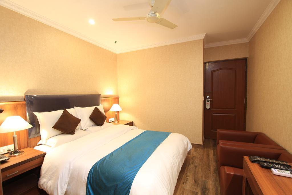 Hotel Noor Empire International Kormangala Bangalore Eksteriør bilde
