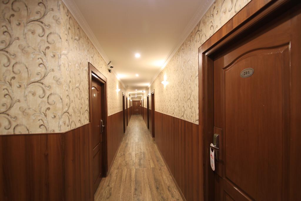 Hotel Noor Empire International Kormangala Bangalore Eksteriør bilde